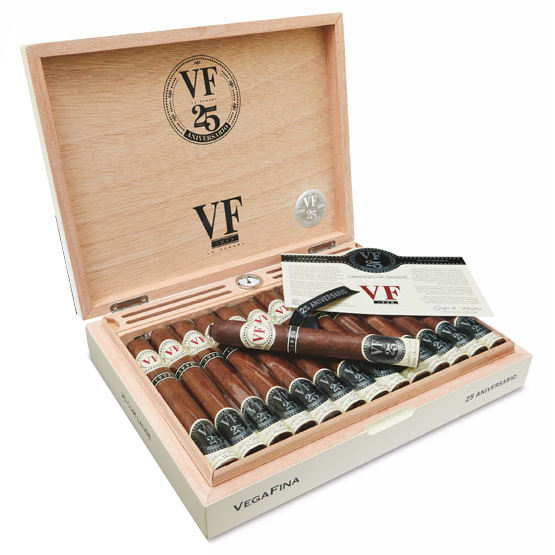 VegaFina 1998 25th Aniversario Cum Laude Cigar - Box of 25